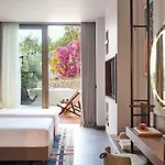 מלון Hyde (adults Only) 5*