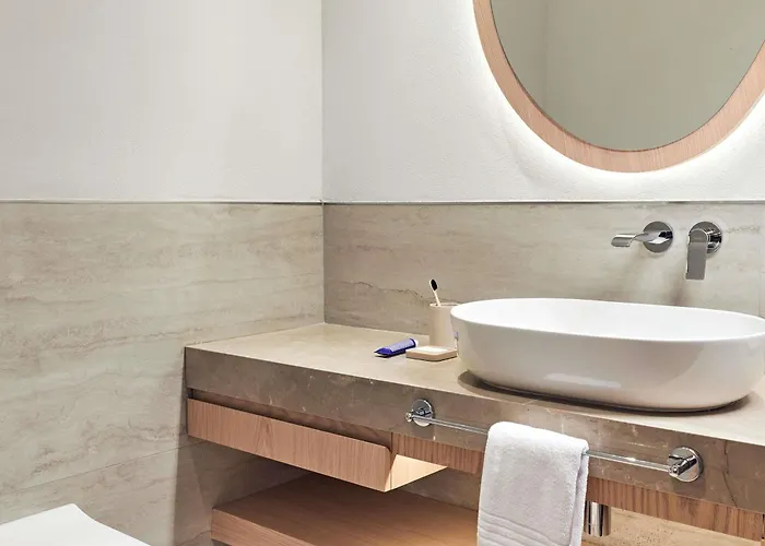 Hyde (adults Only) 5*