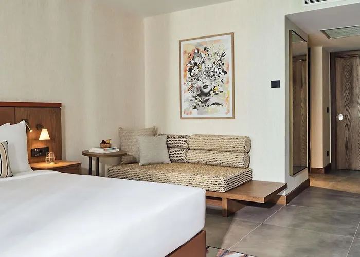 מלון Hyde (adults Only) 5*