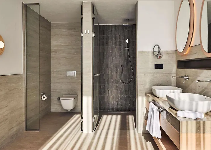 Hyde (adults Only) 5*