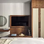 Hyde (adults Only) 5*